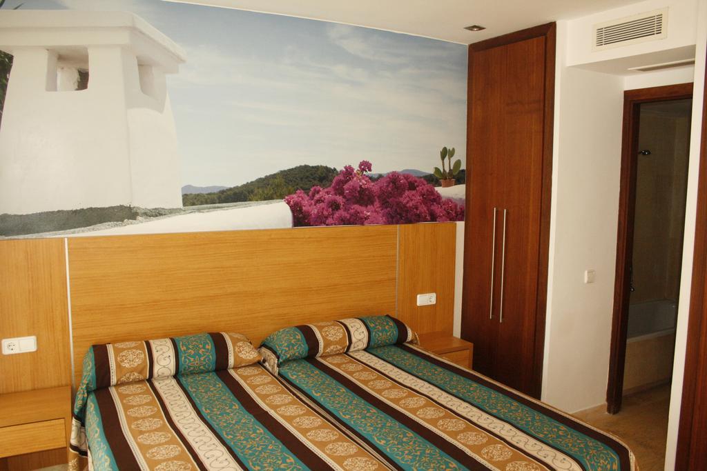 Apartamentos Jet - Adults Only Playa d'en Bossa Dış mekan fotoğraf